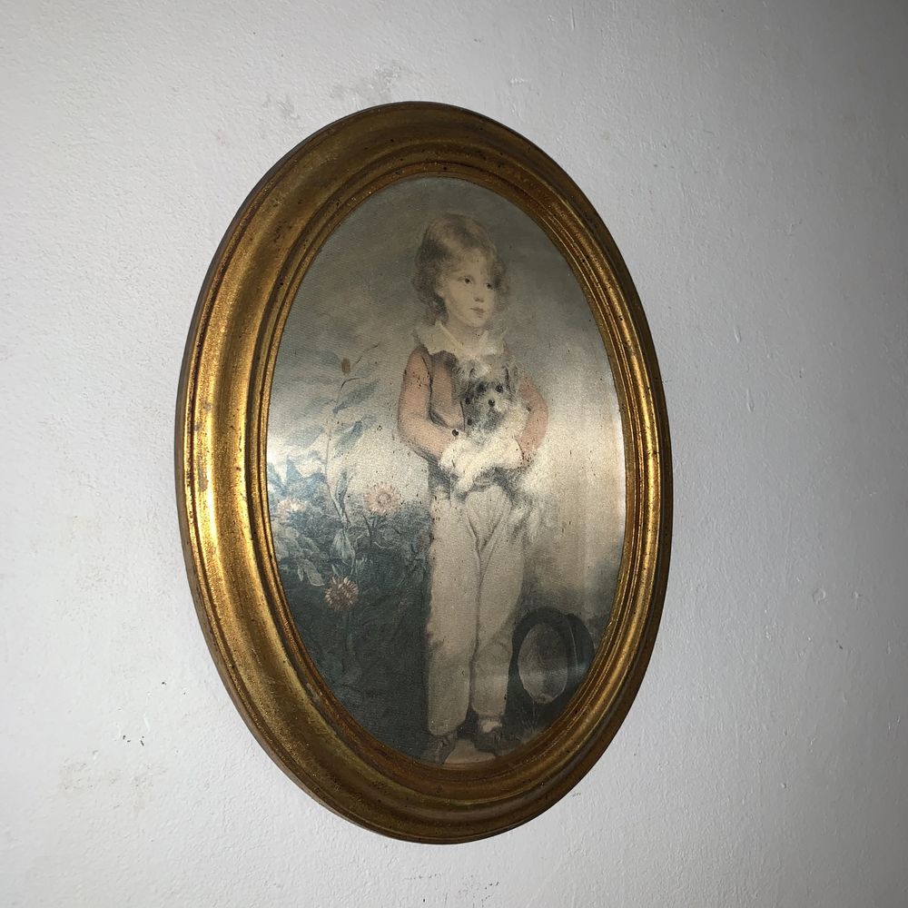 Pictura copil cu caine pe panza de matase