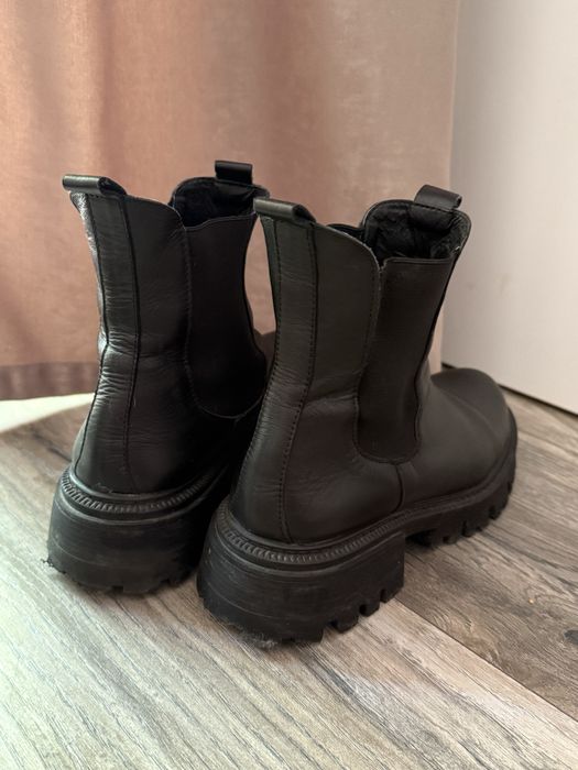 Боти от естествена кожа Answear LAB