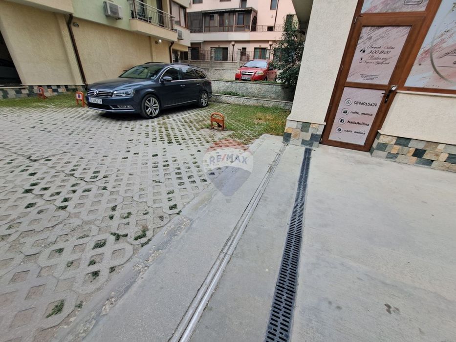 Дава се под наем Гараж / Паркомясто в Варна, Възраждане 1 - 13 кв.м за 65 € - Снимка #1