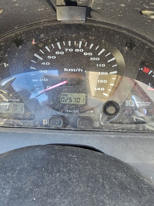 Scuter Suzuki 250cm