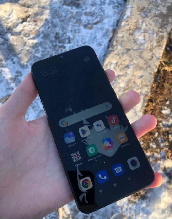 Продам Redmi 9A и Samsung A10 32 гб