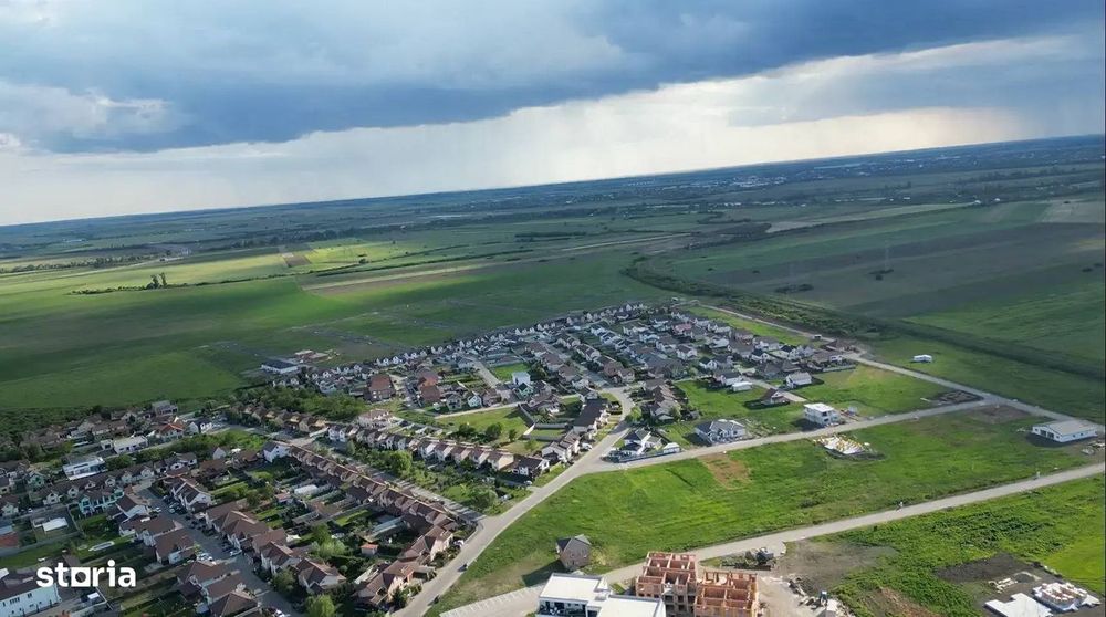 Terenuri de vânzare în Via Carmina de 434 mp cu utilitatile la cheie