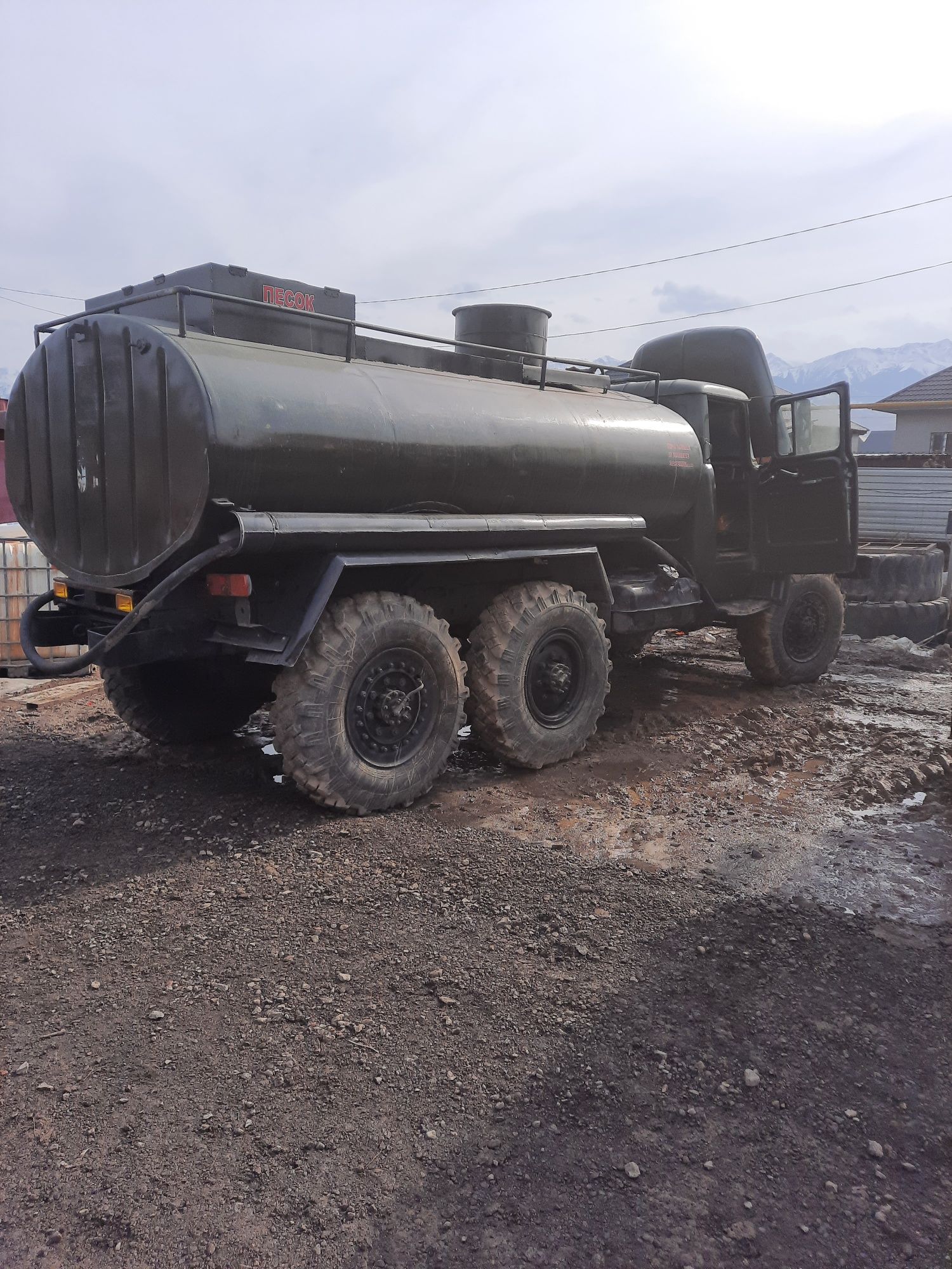 Услуги водовоза вездехода  Каскелен, долан, киз..