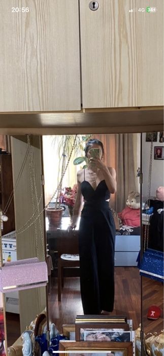 Vand 2 rochii pentru ocazii speciale