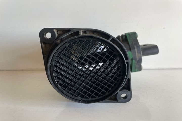 Debitmetru aer  Bosch 0281002216 / 028906461 Volkswagen VW Passat B5