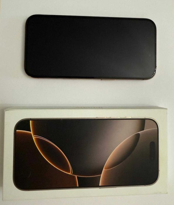 iPhone 16 Pro Rose Gold