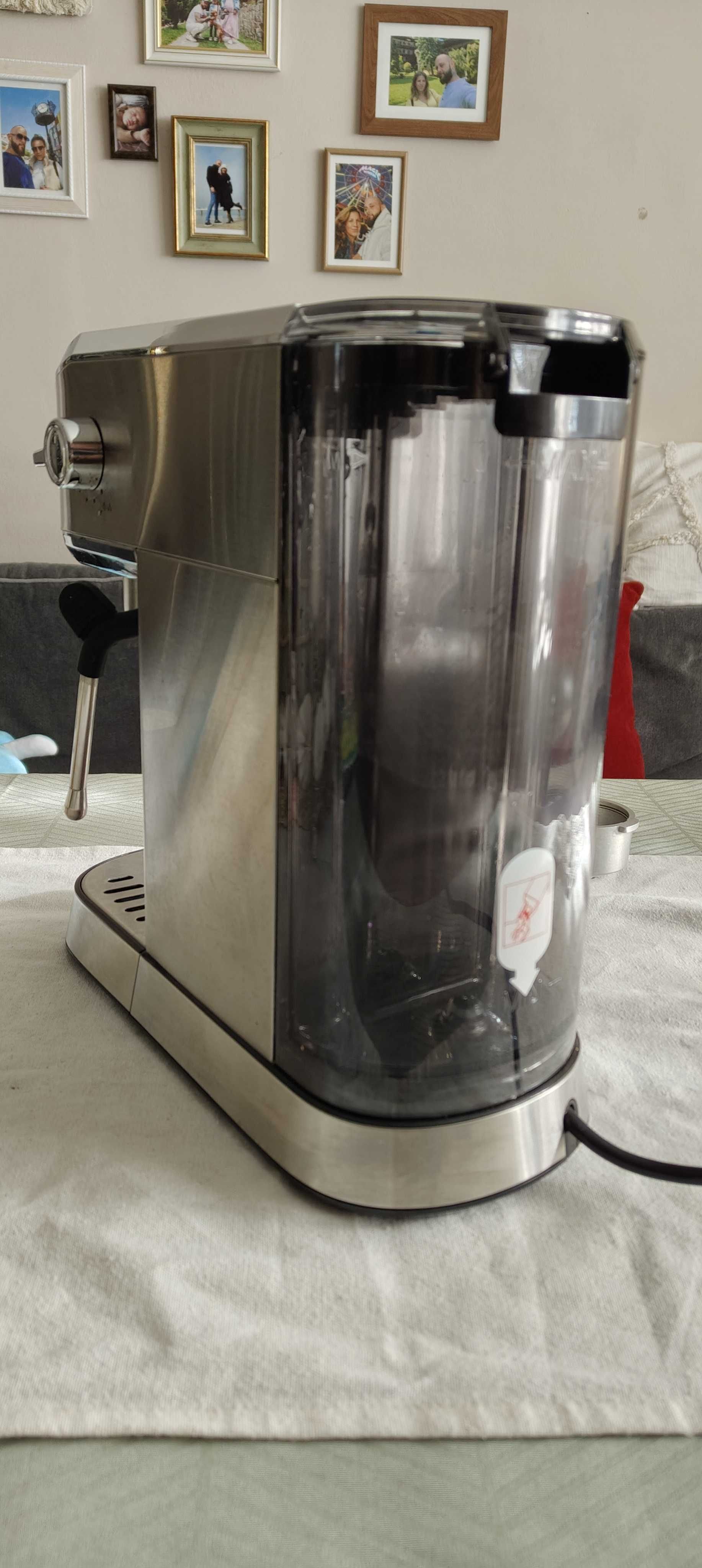 Кафемашина Finlux FEM-1799 IX , 1350 W, 20 Bar