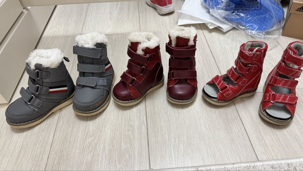 Детская обувь в отличном состояние
