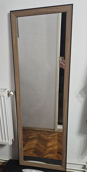 Vând oglinda noua,50×150