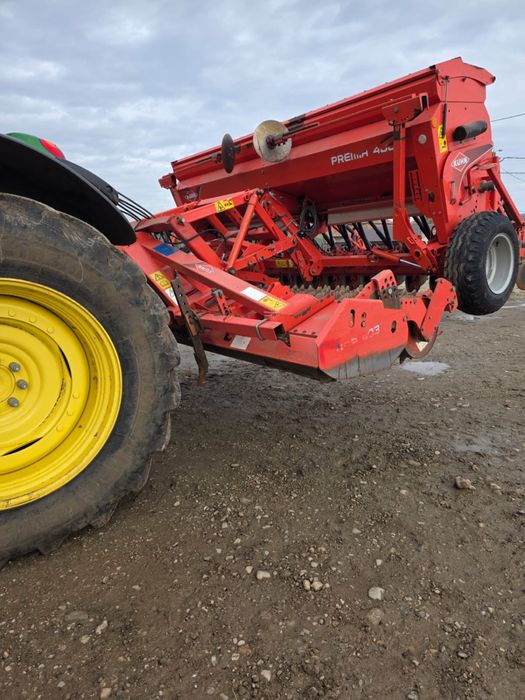 Ansamblu semanatoare Kuhn Premia 4m si grapa rotativa