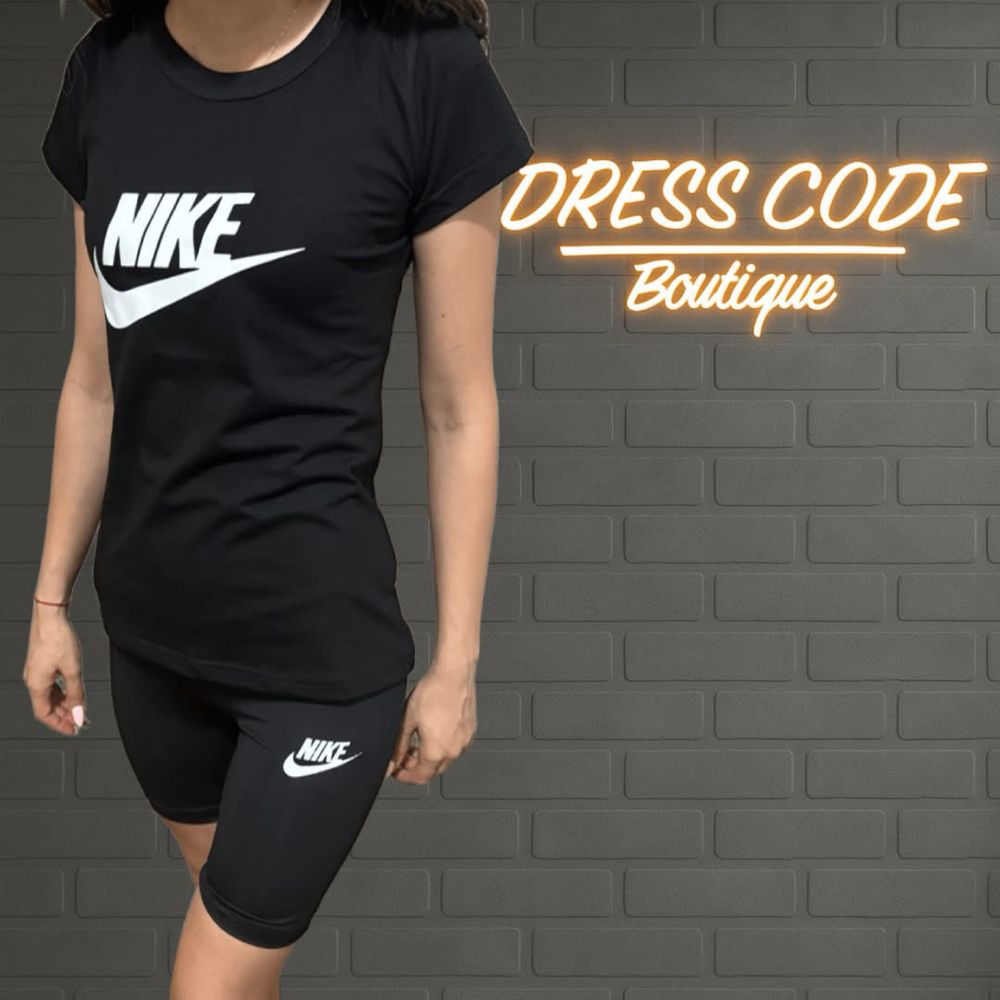 Дамски екип Nike