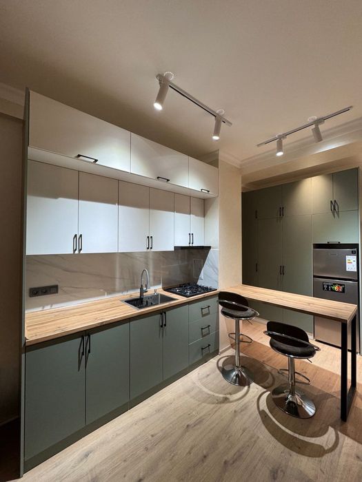 Продается 1 комнатная студия Блектаур