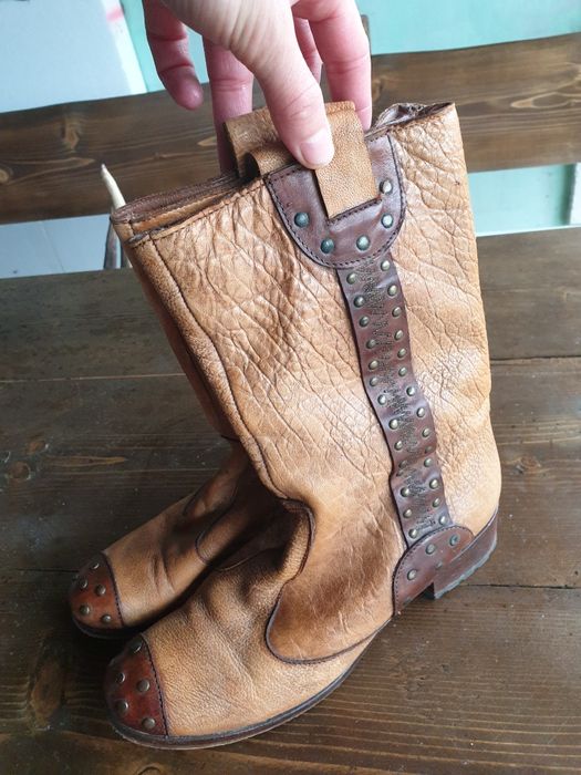 Vand cizme din piele de dama