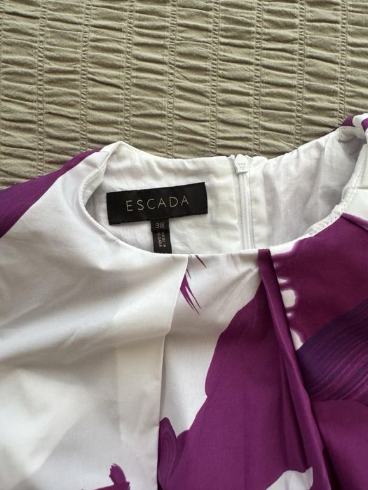 Дамска рокля Escada - размер 38 ЕU