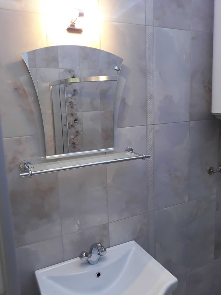 Дава се под наем Тристаен апартамент в Варна, Окръжна болница - 90 кв.м за 688.5 € - Снимка #7