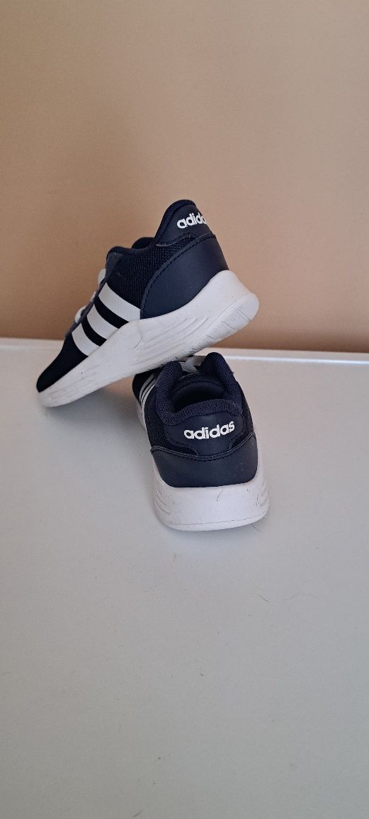 Детски обувки Adidas EU25