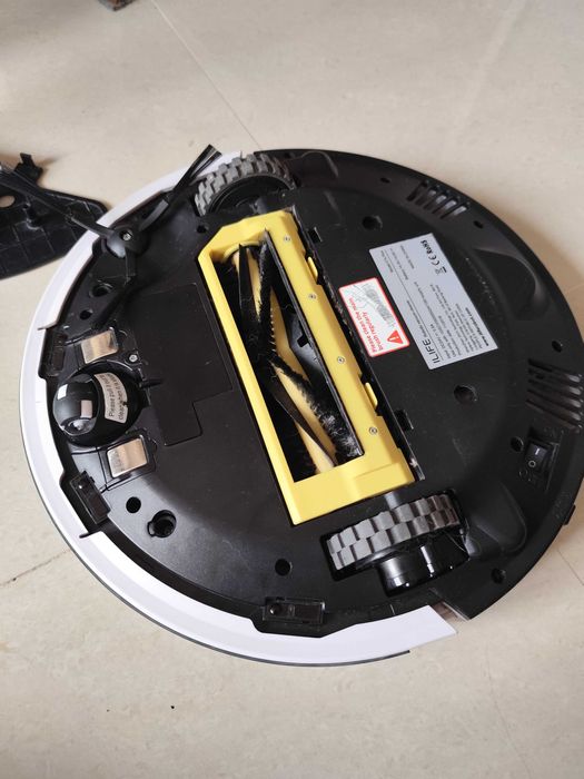 Робот Прахосмукачка iLife v7s Plus ЗА ЧАСТИ