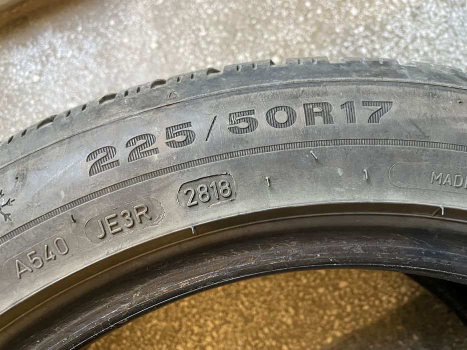 Зимни гуми 225/50/17 DUNLOP winter sport 5