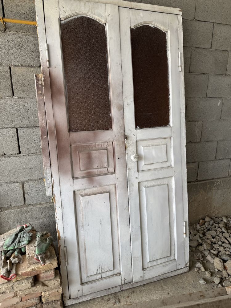 Агаш есик сатылады