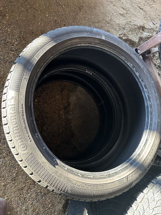 255/40r20 continental