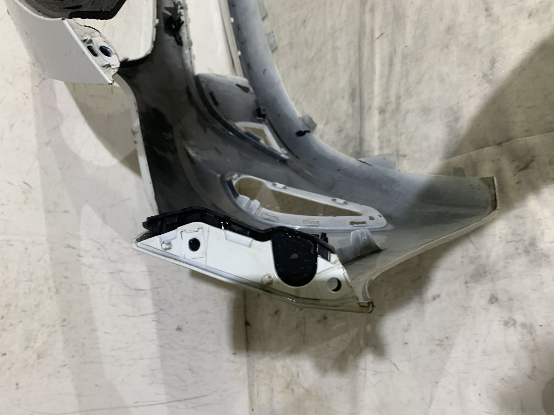 Bara fata Mercedes B-Class W247, 2019, 2020, 2021, 2022, 2023, cod origine OE A2478855300.