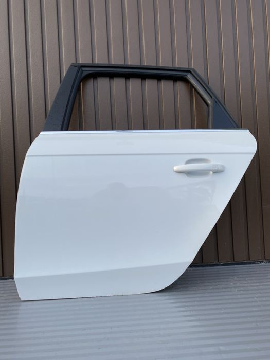 Usa st spate combi/breack Audi A4 B8 Facelift cod de culoare LS9R