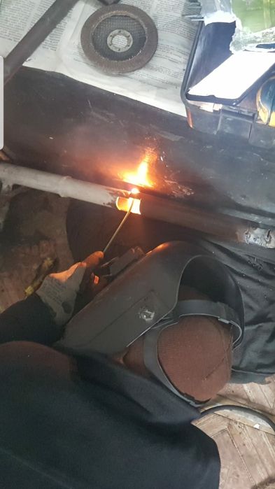 Сварщик Круглосуточно Сварщик с выездом