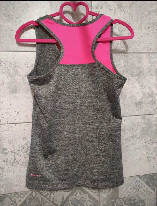 Maiou nike/ sport/ maieu