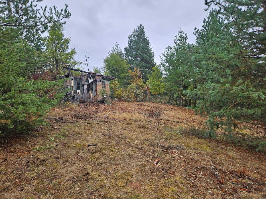 Продава ВИЛА в с.Егълница ,обл.Перник