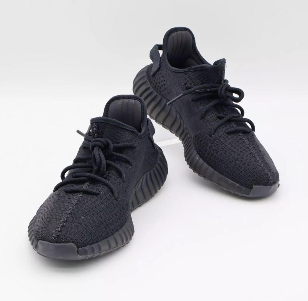 Adidasi Yeezy X Boost 350 V2 Black Onyx - SUPER Sales