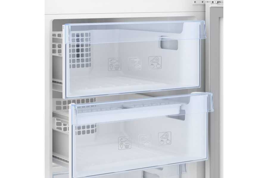 Нов хладилник с фризер Беко/Beko 324 литра No Frost