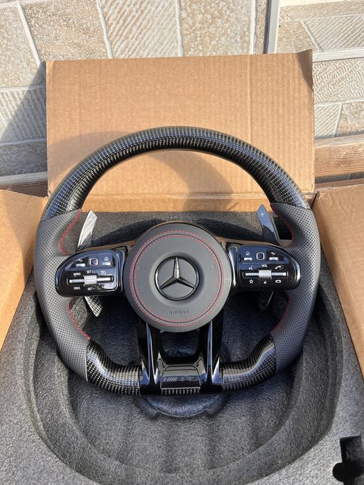 Волан Mercedes AMG