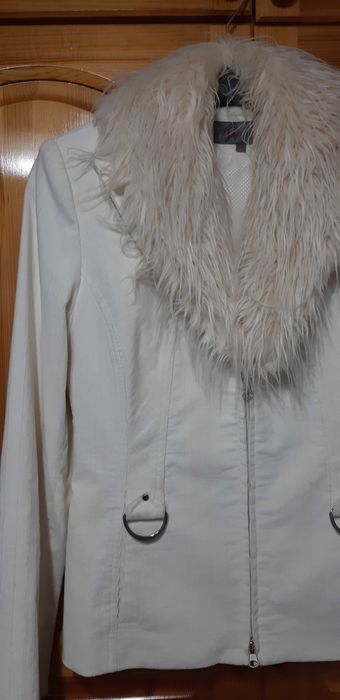 Костюм с Подвижна Яка с КОСЪМ на "Rosi fashion"!САКО и ПОЛА! НОВ!