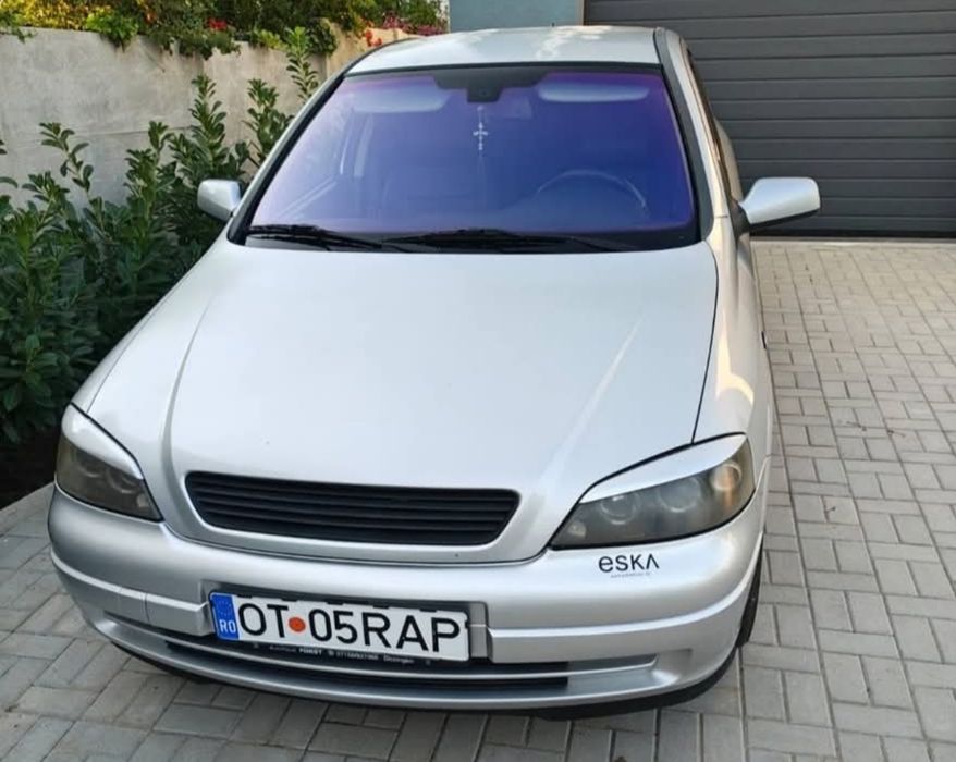Astra G//2002//1.8 ,125cp