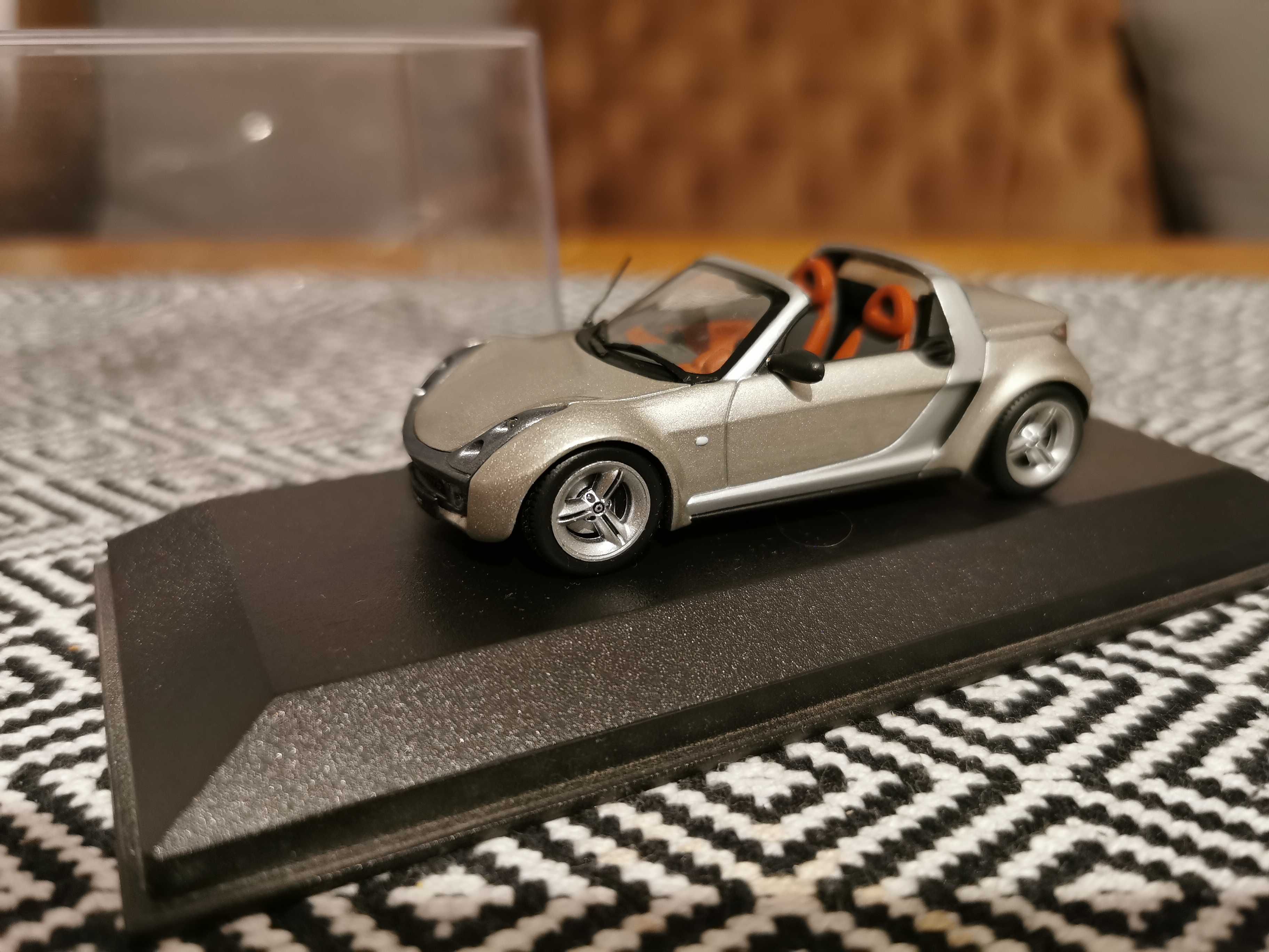 Модел на автомобил Paul's Model Art Minichamps - Smart Roadster
