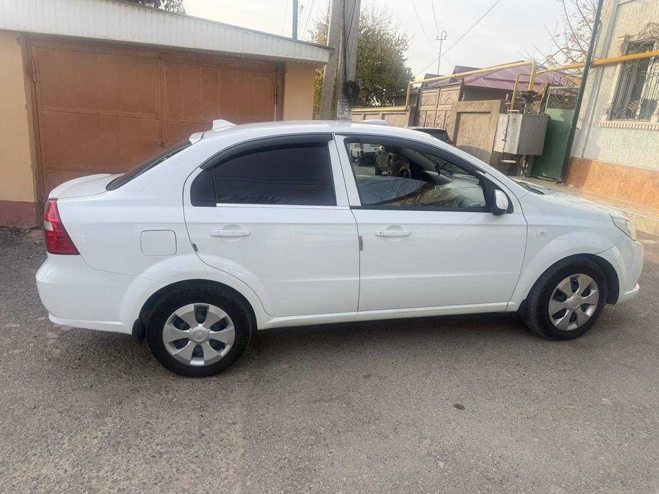 Продаётся автомобиль Nexia 3