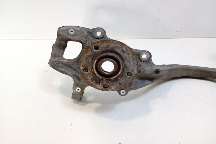 Fuzeta dreapta 8K0407258G Audi A5 8T seria