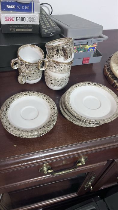 Set incomplet 5 cesti 6 farfurii