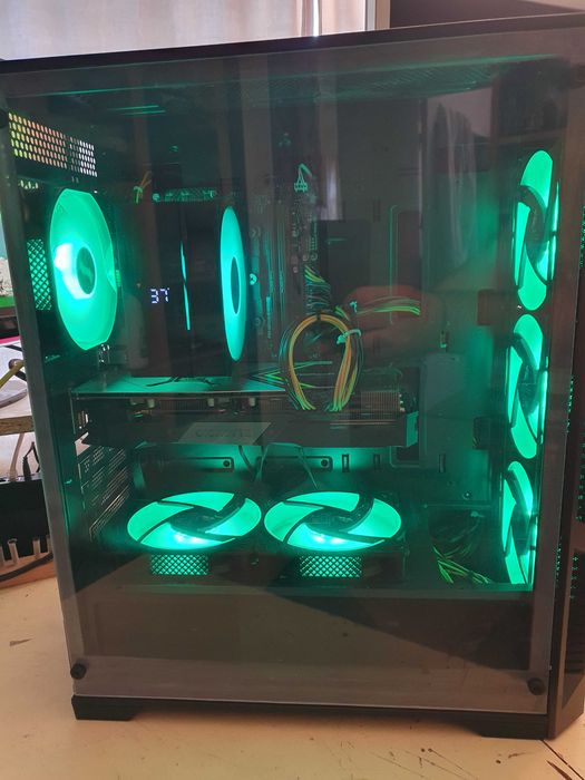PC gaming i5 12400F, RX 5700XT, 32GB DDR4, ssd 500GB