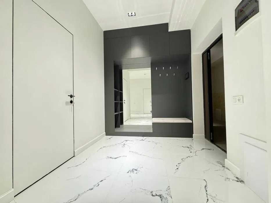 квартира в жк Yangi Darxon Мирзо-Улугбек; 7 этаж из 7.
Площадь — 79 м²