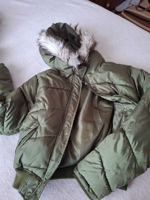 Две якета за някоя дама