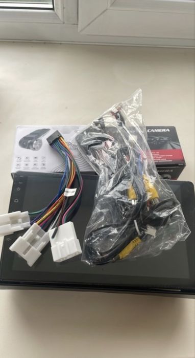 Магнитола для Toyota Avensis , передняя и задняя камера