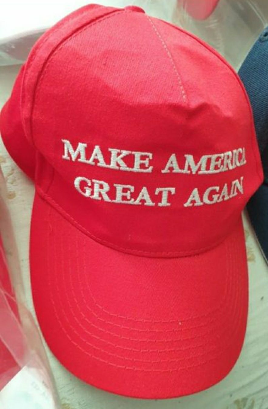 Șapca Donald Trump