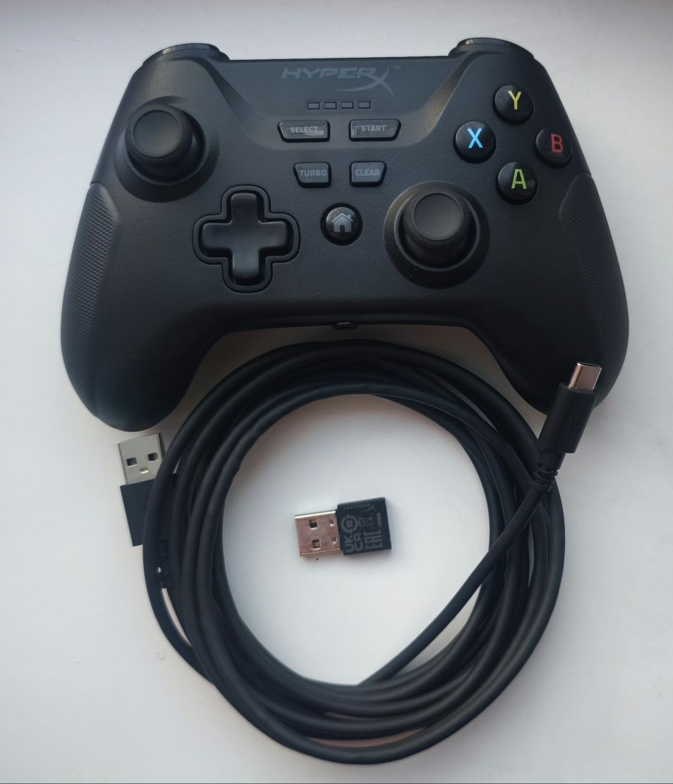 Игровой контроллер HyperX