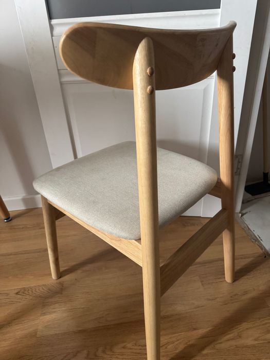 Продам деревянный стул