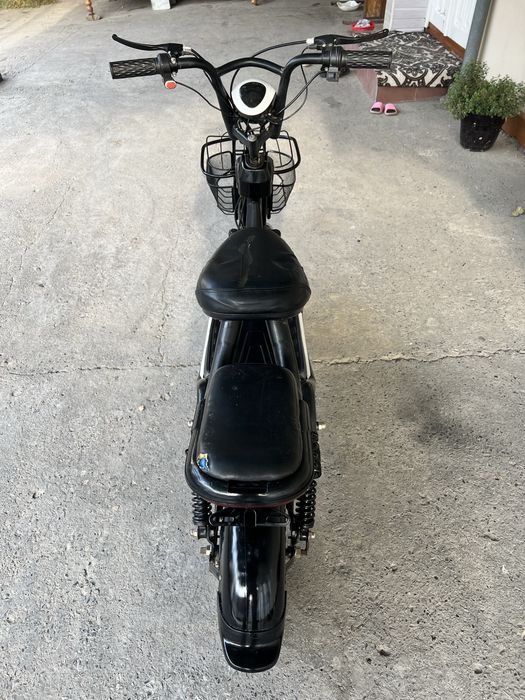 Skuter Ibike sotiladi