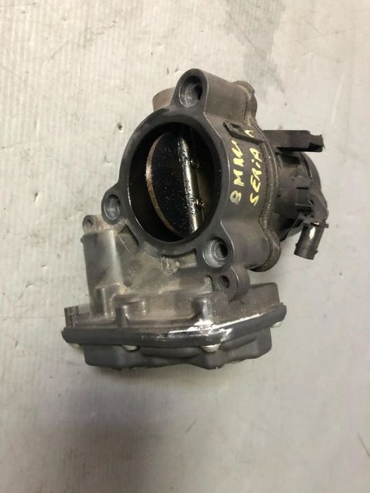 clapeta acceleratie 1.5 d b37d15a 116 d bmw seria 1 f20 f21 dupa 2015