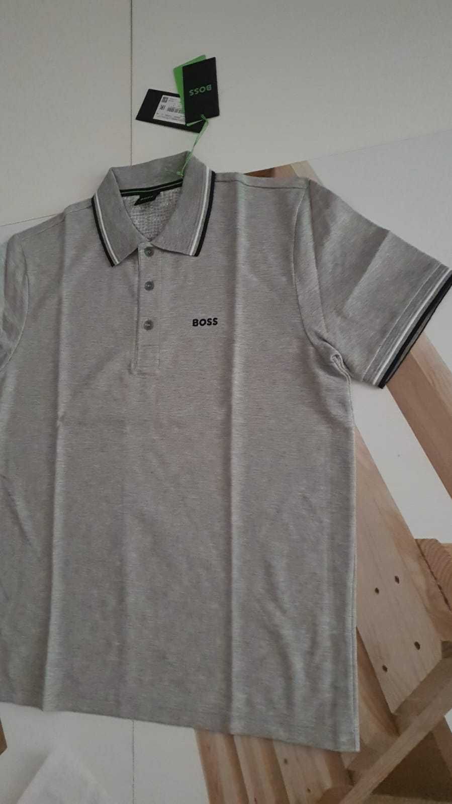 Vand tricou barbati Hugo Boss masura M,L si XL original cu eticheta