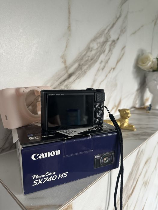 Aparat foto digital Canon Powershot SX740HS