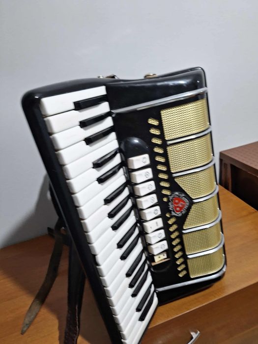 Акордеон Melodija